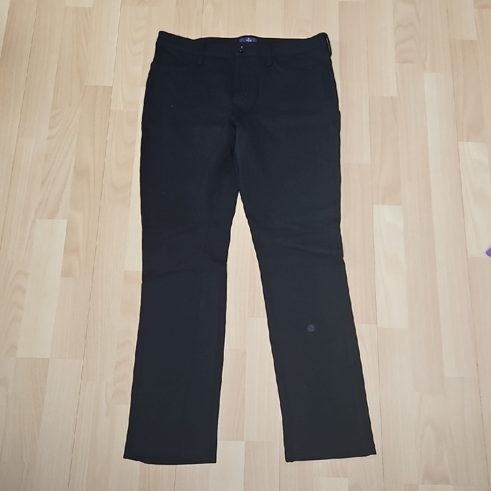 NYDJ Black Straight Leg Ponte Pants Style 11540 size 10